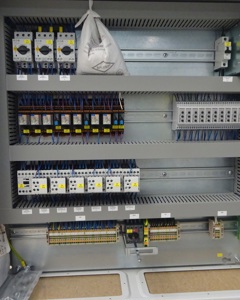 Control cabinet LRS V19 1 Phase 230V 3x Drive 0,75kW